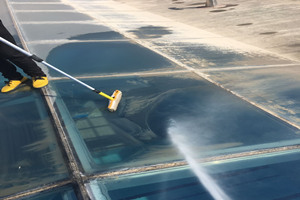 烏魯木齊市玻璃清洗與建筑物清潔 經(jīng)濟(jì)實(shí)惠的專業(yè)服務(wù)指南